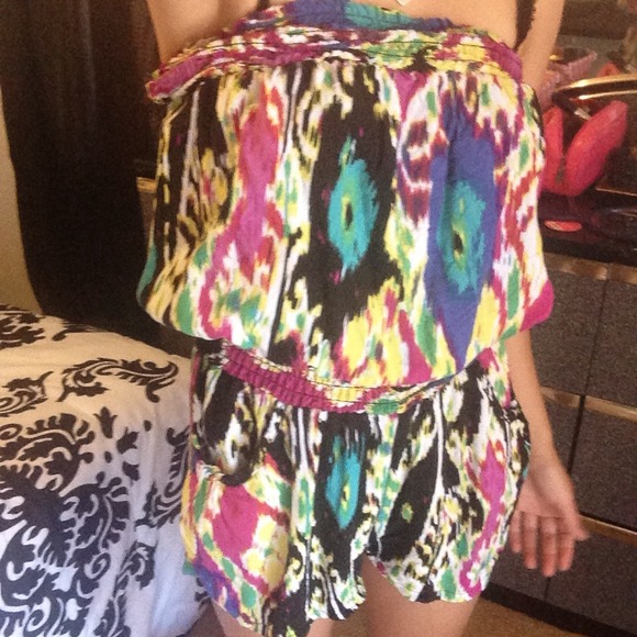 Romper - Picture 2 of 2