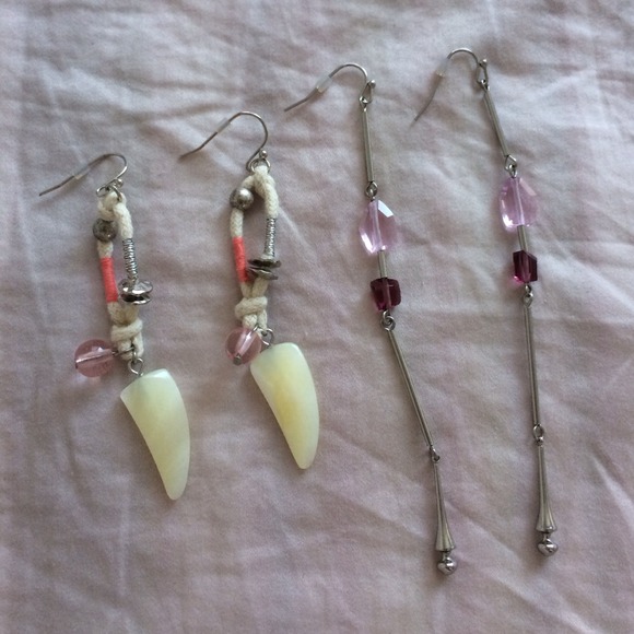 🎉FREE with purchase over 50🎉Boho earring set