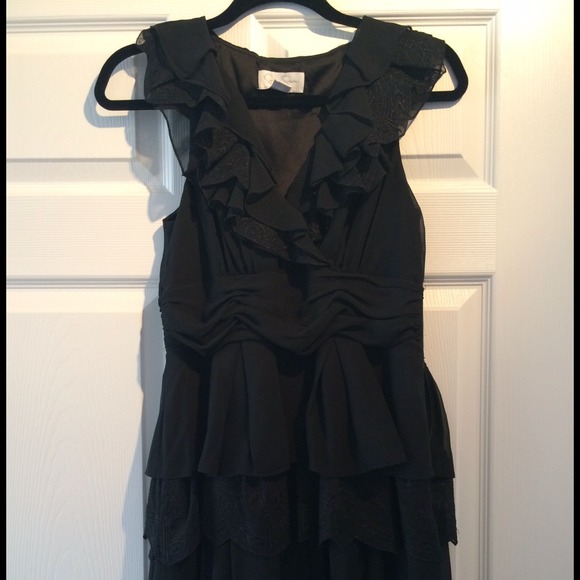 Jessica Simpson ruffle dress
