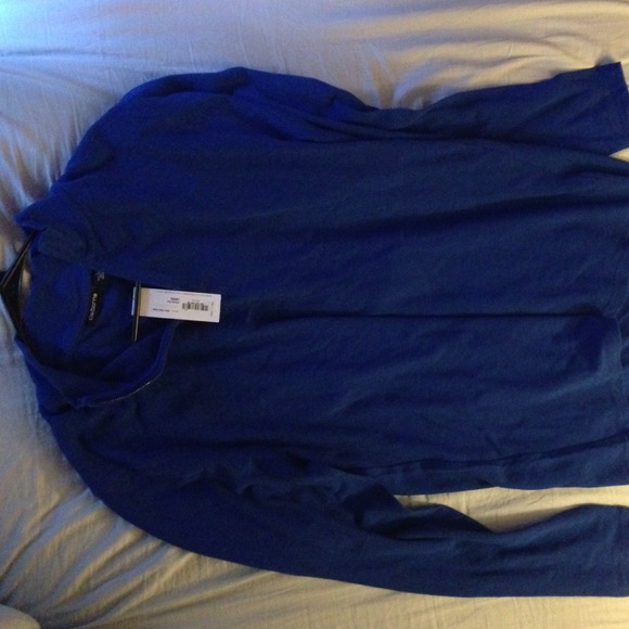 Claiborne half zip - Picture 1 of 3