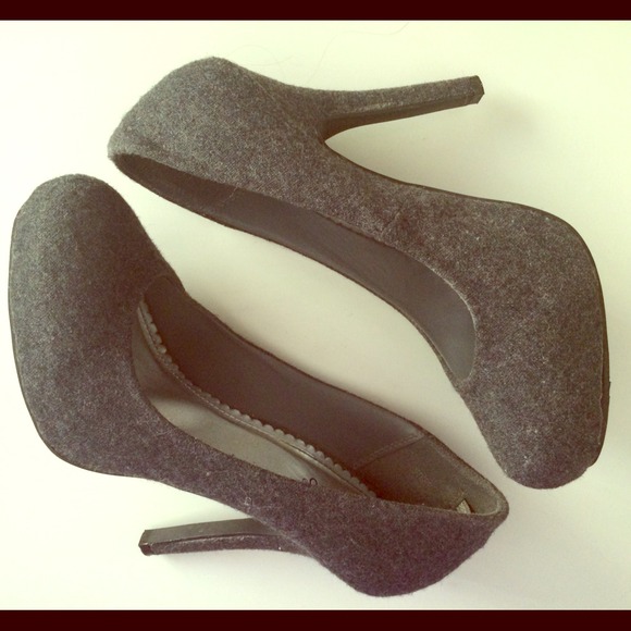 💚 Charcoal Grey Office Heels 💚