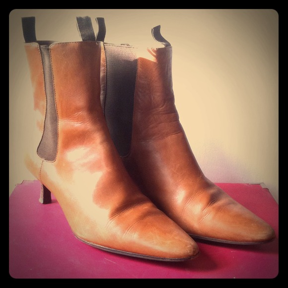 Ralph Lauren kitten heel ankle boots, camel color