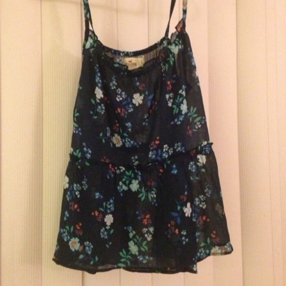 Hollister floral tank