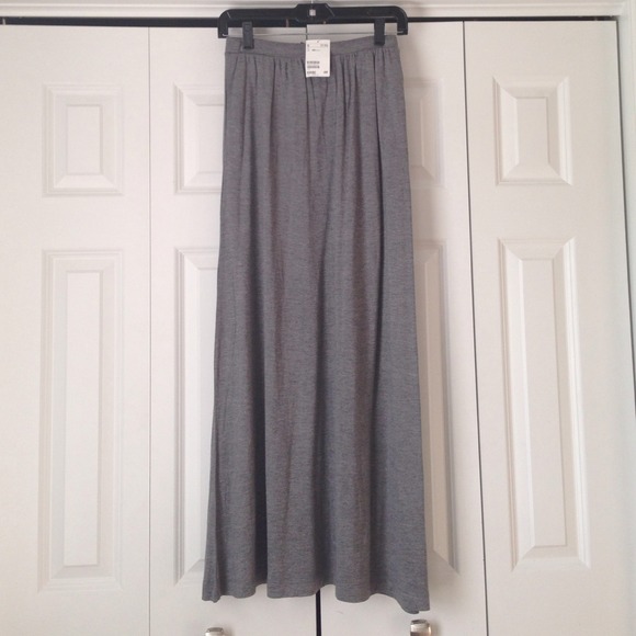 **SOLD** Gray Maxi Skirt