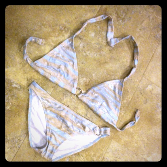 👙 light blue, great & metallic bikini 👙