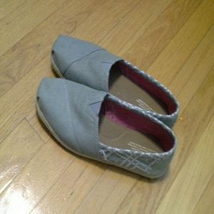 Denim Embroidered Women's Classic Toms