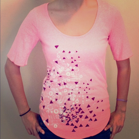 Pink 3/4 sleeve shirt