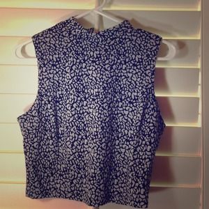 Forever 21 silver/black crop top (Bundled)