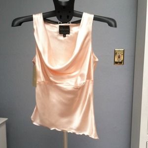Light pink sleeveless top