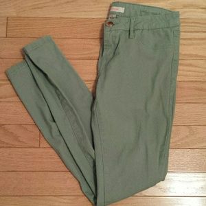 Charlotte russe skin tight jegging