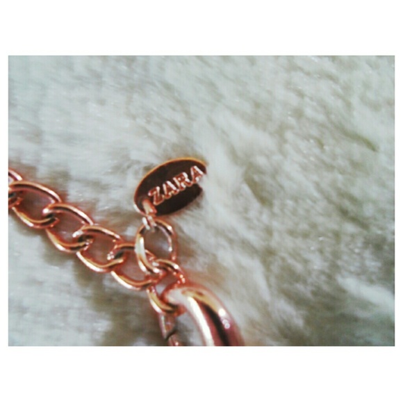 🚫 SOLD 🚫 ZARA Chunky Chain Necklace ● Rose Gold - Picture 3 of 4