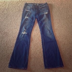 AE Distressed Jeans