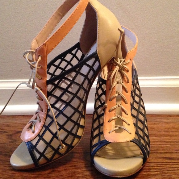 Pour la victoire sandal