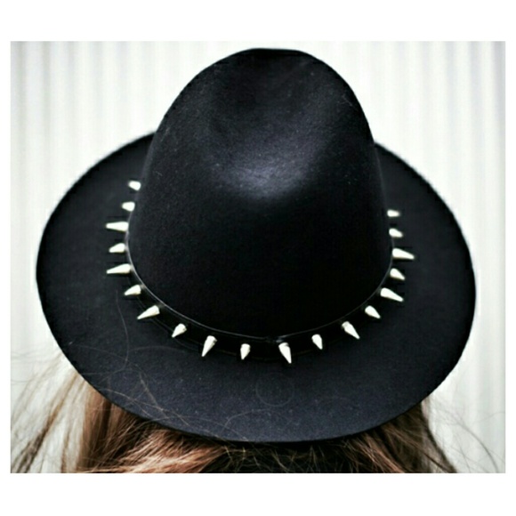 Urban Outfitters Accessories - 🚫 SOLD 🚫 SALE ⚠ Deena & Ozzy Spiked Fedora
