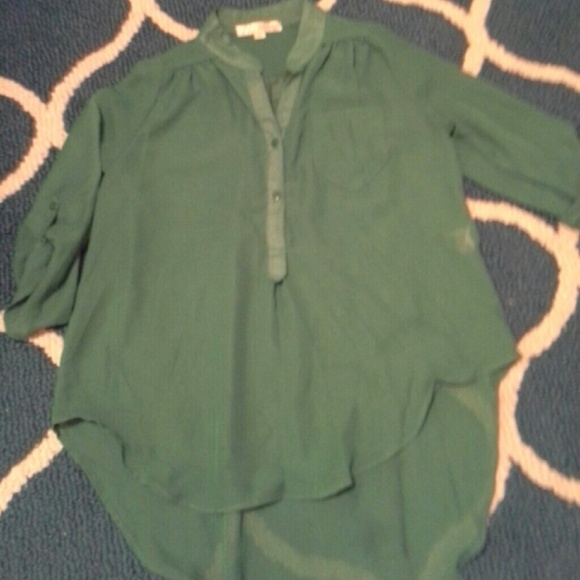 Bundle @ nickitko Green high-low blouse