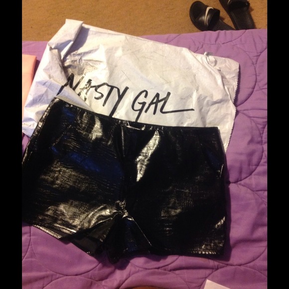 Nasty gal viscous tap shorts