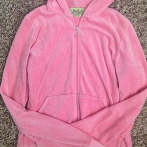 Juicy couture zip up hoodie. Fits like a small!