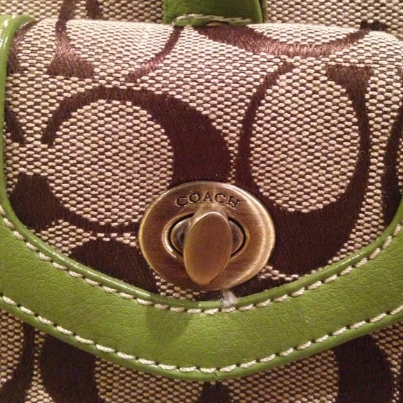 Coach Handbag - Picture 2 of 4