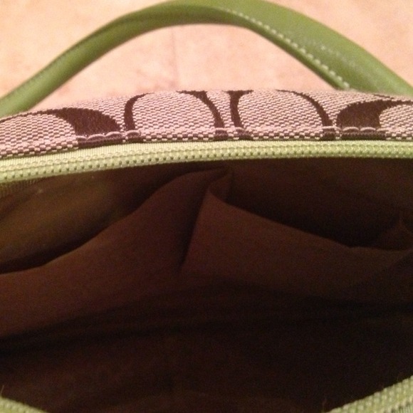 Coach Handbag - Picture 4 of 4