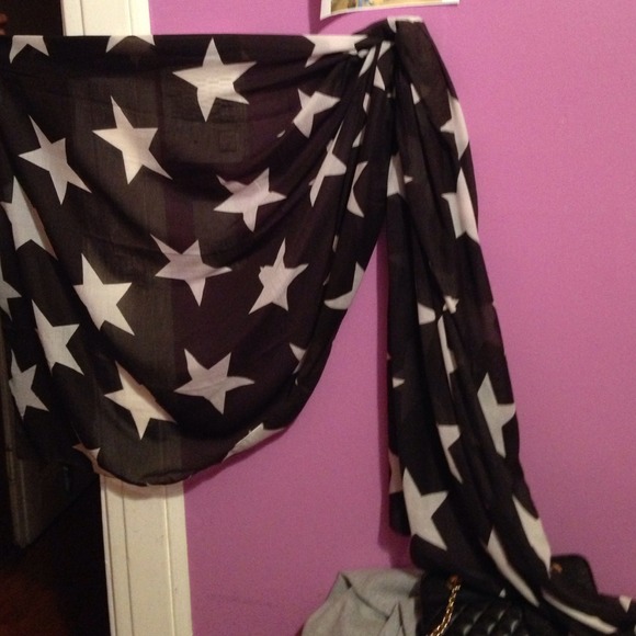 Starry black H&M scarf - Picture 1 of 1
