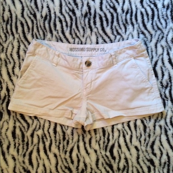 White mossimo supply co. shorts