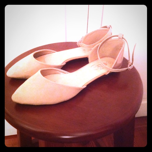 Nude suede d'orsay flats