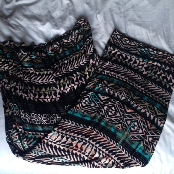 ☀️Summer Sale☀️Tribal print maxi skirt!