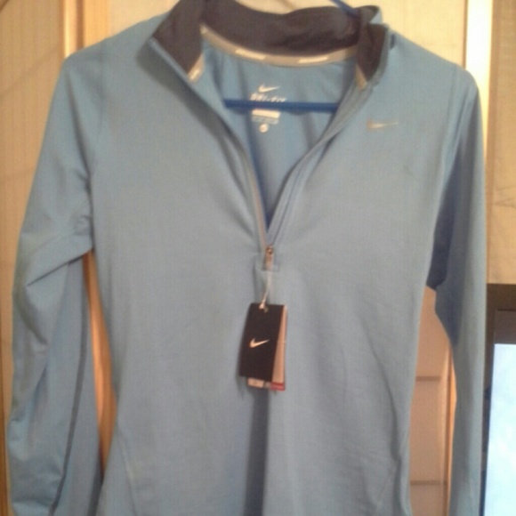Nike jacket pullover
