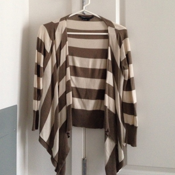 BCBG cardigan