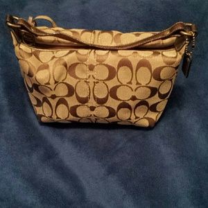 COACH PURSE (small)