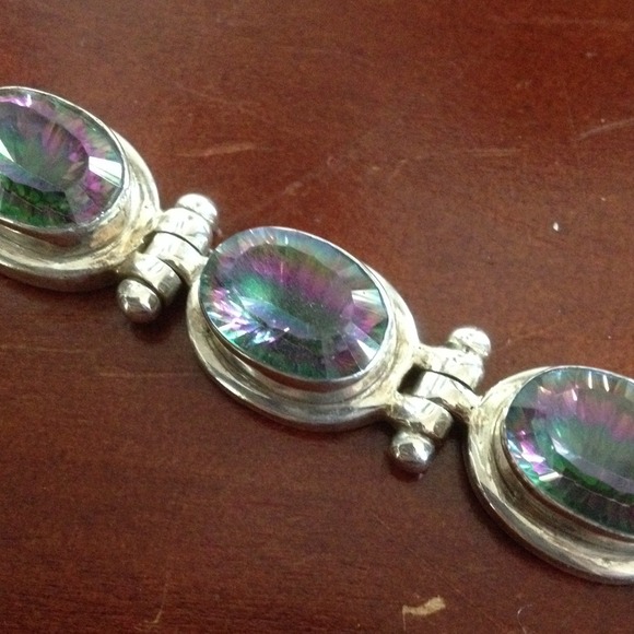 SALE! ✨Sterling Silver Mystic Topaz Bracelet