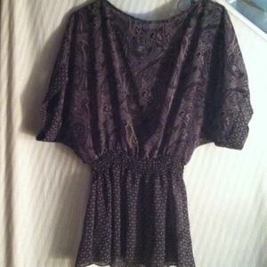 Miley Cyrus tunic