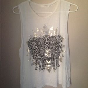 Elephant deep sided tank