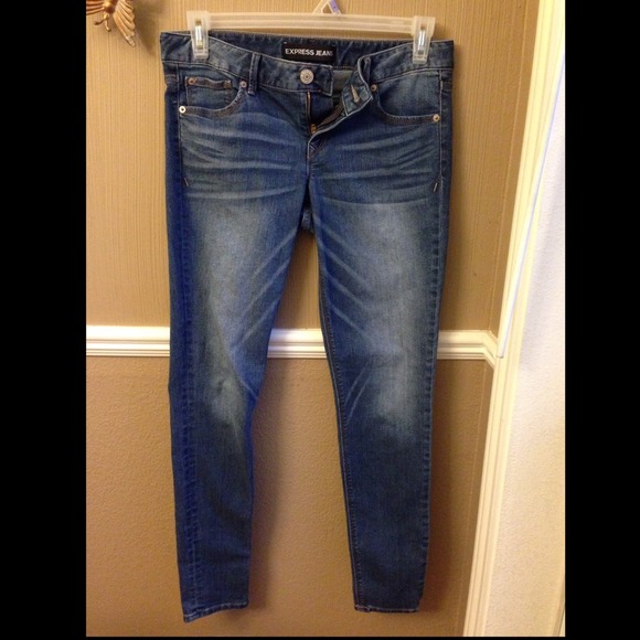 Express jeans!!