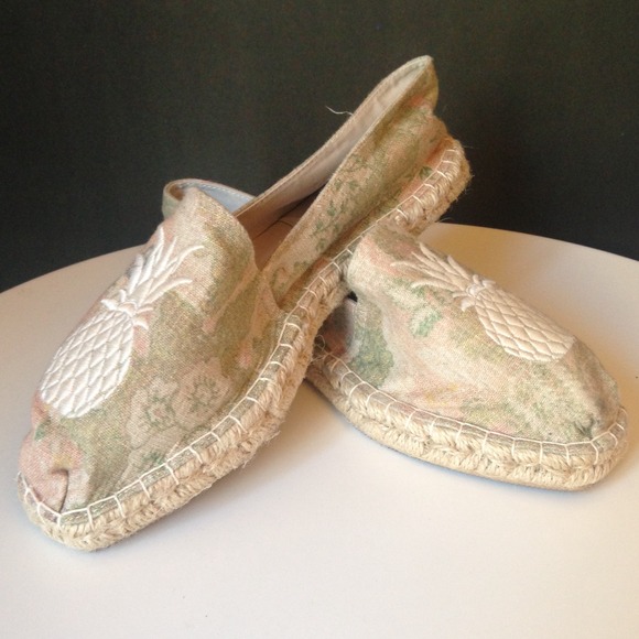 Pineapple Espadrilles by H&M Size 9