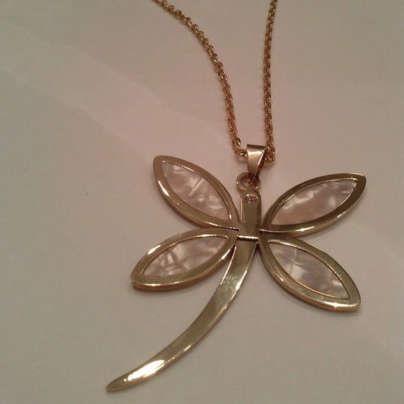 Necklace & earrings
