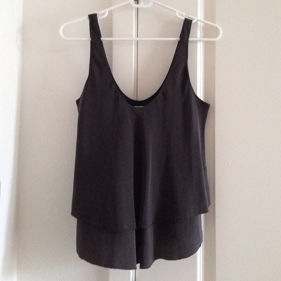 Aritzia 100% silk tank