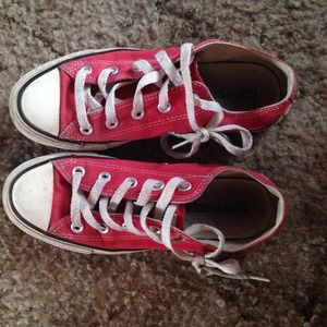 Red Converse