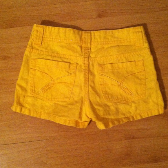 Girls Yellow Shorts (kids) - Picture 2 of 3