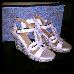 Comfy Wedge Sandals