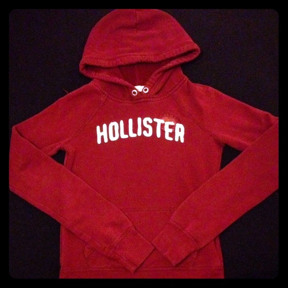 ❌SOLD in bundle❌Hollister Maroon Hoodie