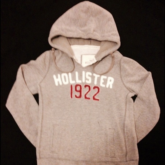 ❌SOLD in bundle❌Hollister Gray Hoodie