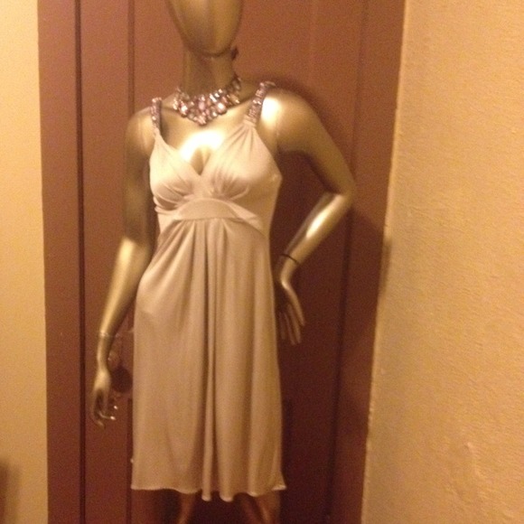 elie tahari dress