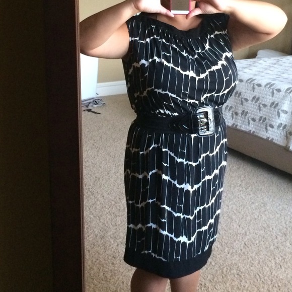 black and white print dress