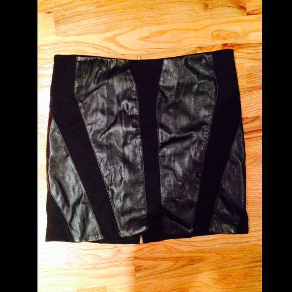NWT✨SEXY MINI SKIRT