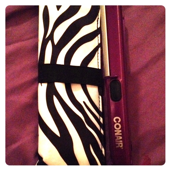 Conair mini straigthener