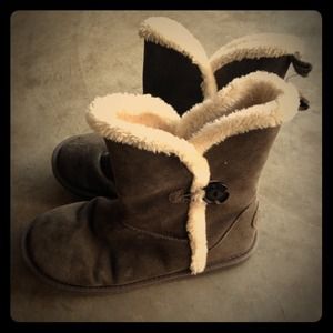 American Eagle winter boots