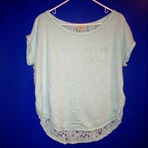 Hollister sweater t-shirt size L