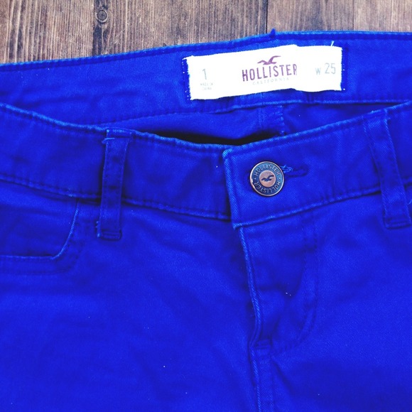 Blue Hollister jeans - Picture 2 of 3