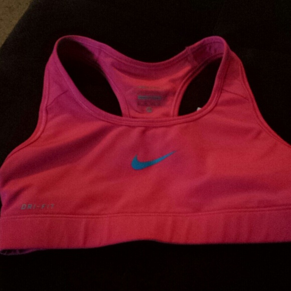 Nike sports bra